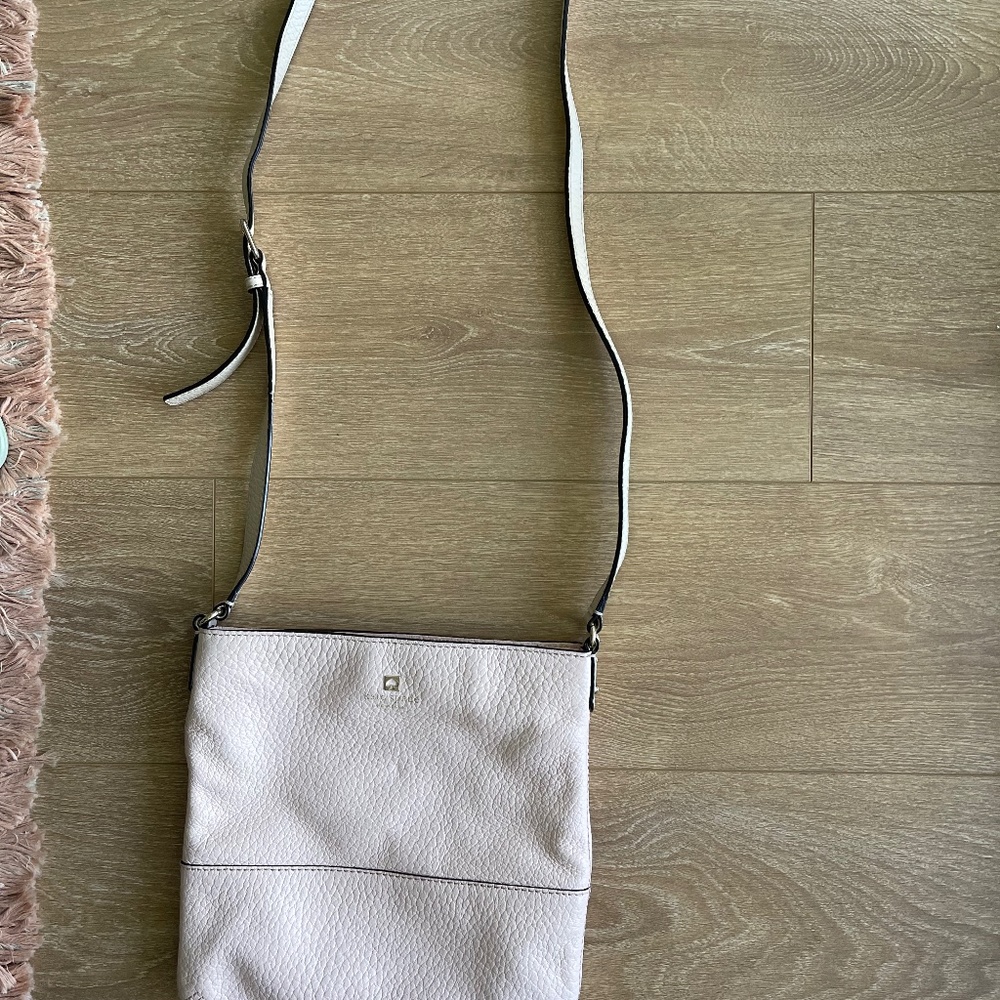 Kate Spade light pink  Crossbody bag with off white strap